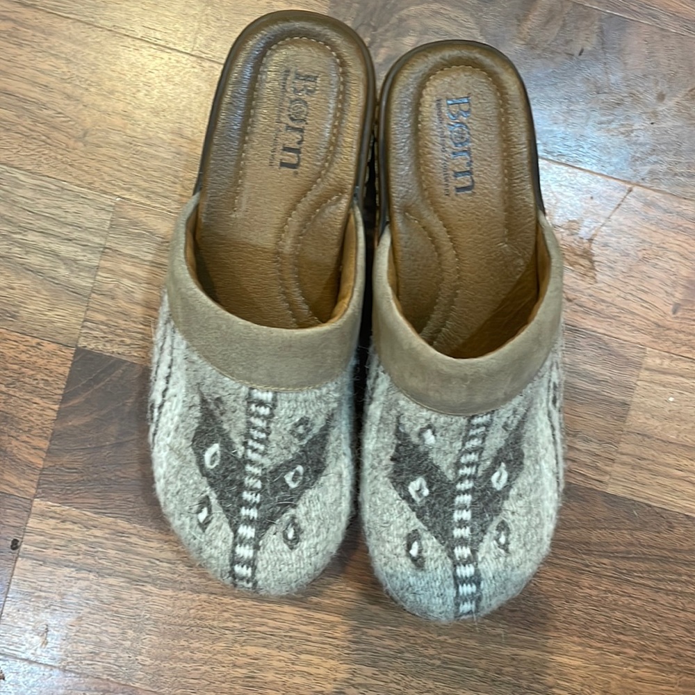 Born clogs